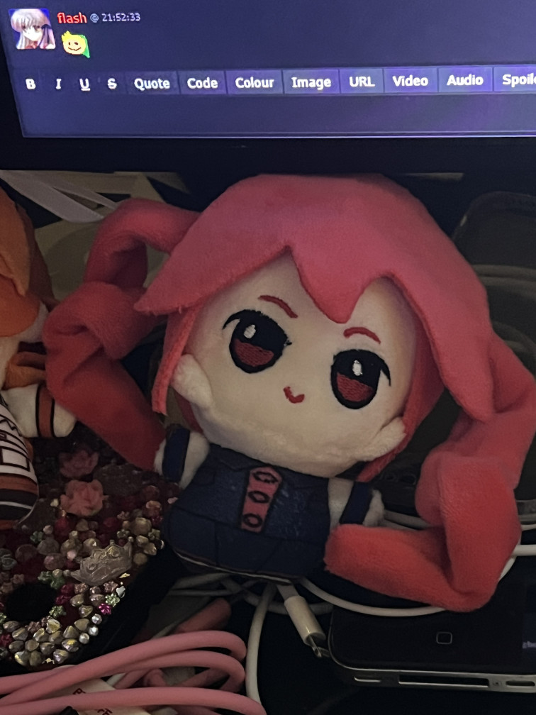 //i.fii.moe/1WOLcwJAKsvHcH.jpg